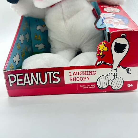 Snoopy‎ Plush Toy 12" Peanuts Laughing Interactive Shake To Laugh Sound NEW - Picture 3 of 8